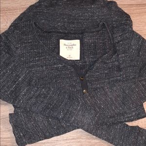 COMFY Henley charcoal